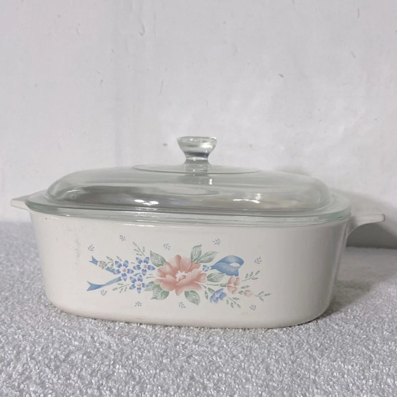 Vintage Corningware Symphony Casserole Dish With Clear Lid A-2-B 2L - Picture 2 of 13